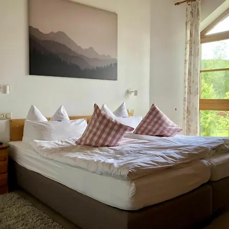 Gemuetliche Ferienhaus Mit Wlan, Fuer 8 Gaeste Vakantiehuis